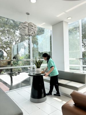 Tạp vụ nhà riêng